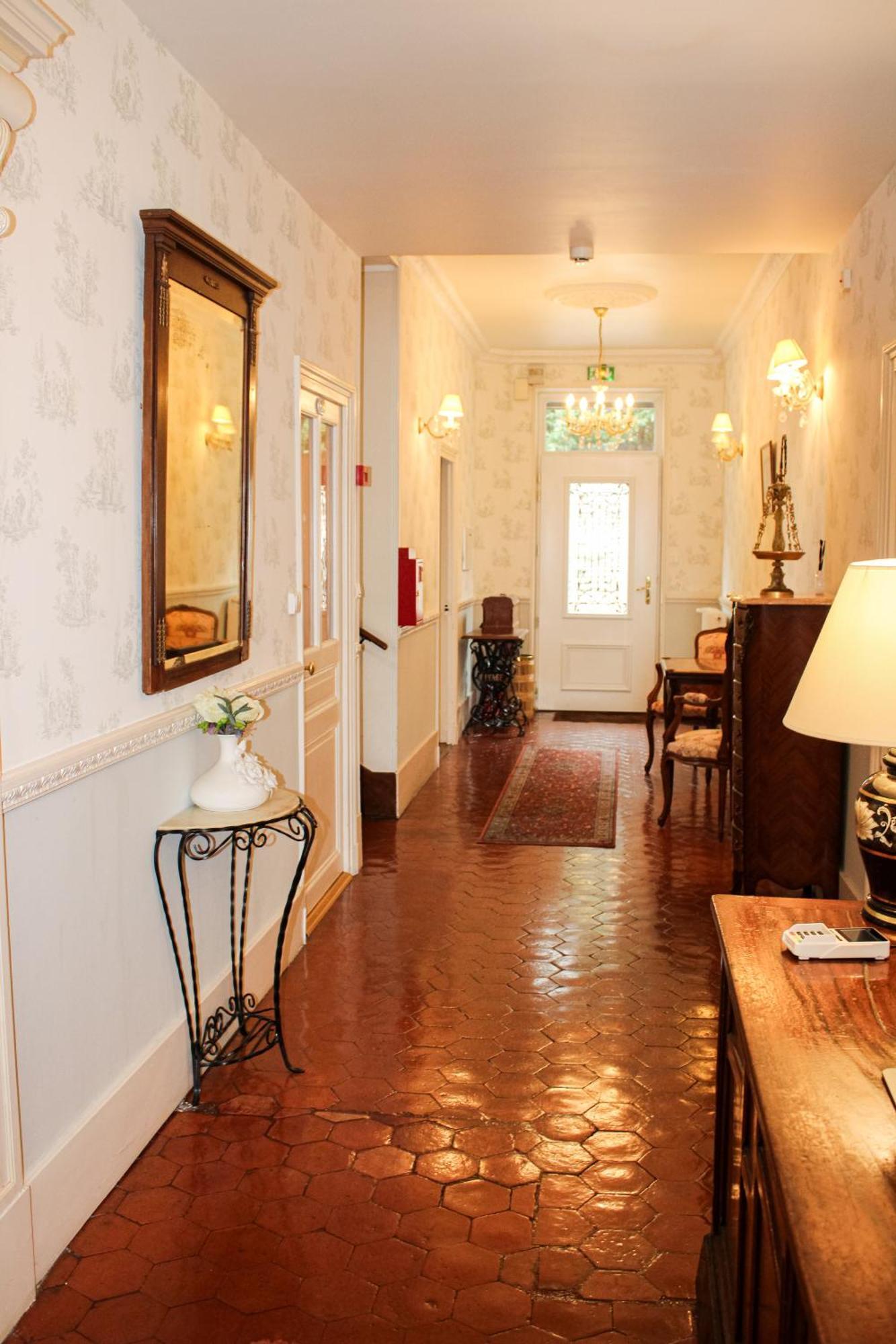 Hotel La Villa Fleurie Beaune  Dış mekan fotoğraf